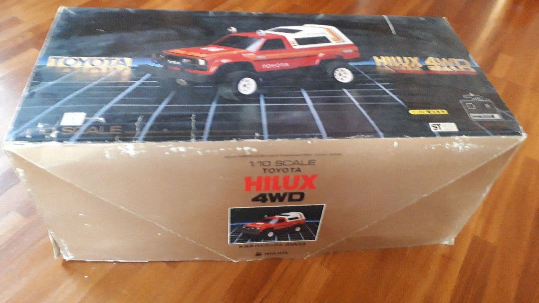 【最終価格】トヨタTOYOTAハイラックス4WD1/10ラジコン　不動品