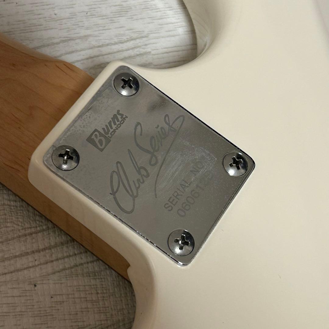 Burns LONDON バーンズ COBRA DX ストラトキャスター ギター