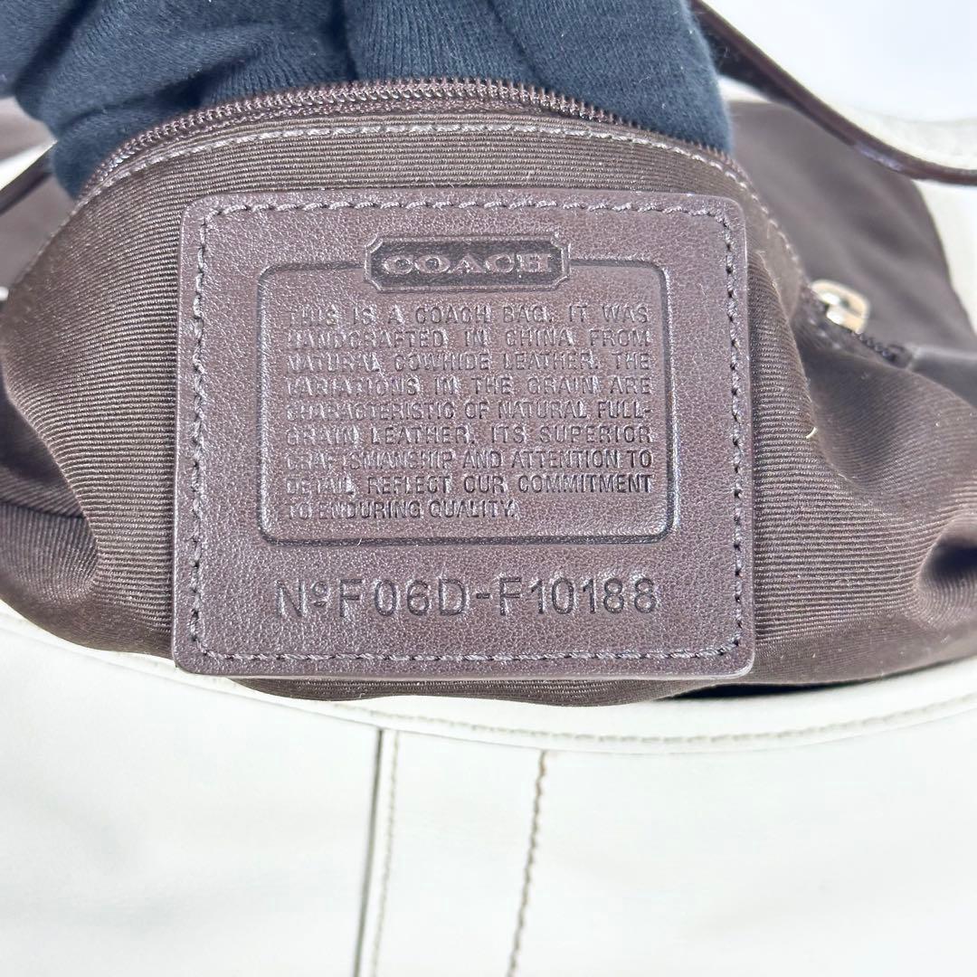 美品 COACH ホーボー ワンショルダーバッグ 白系