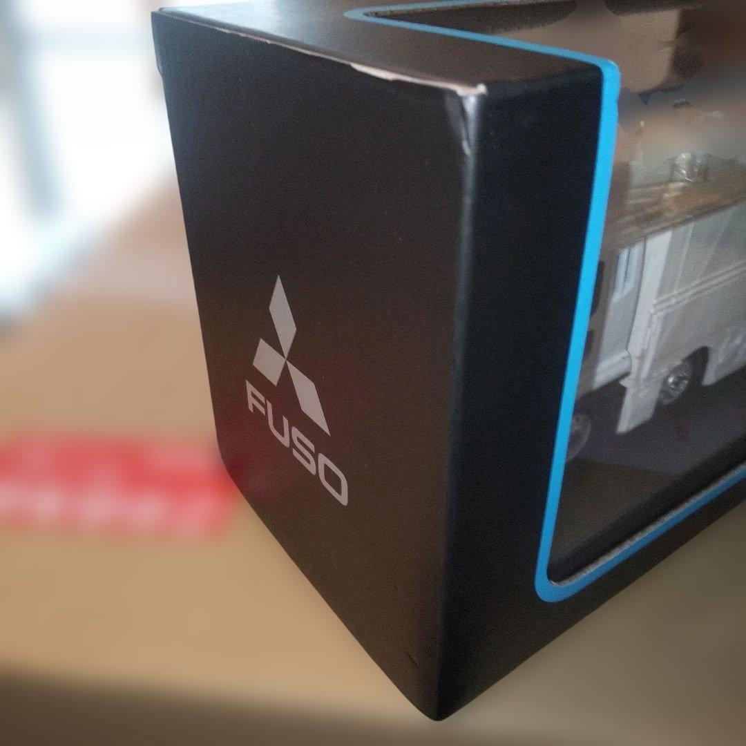 FUSO SUPER GREAT トラック 1/43 一部組み立てパーツ有り