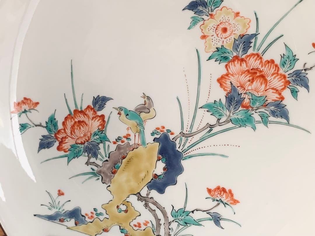 人間国宝 十四代 酒井田柿右衛門 錦牡丹鳥文 額皿 9寸 共箱付 - メルカリ