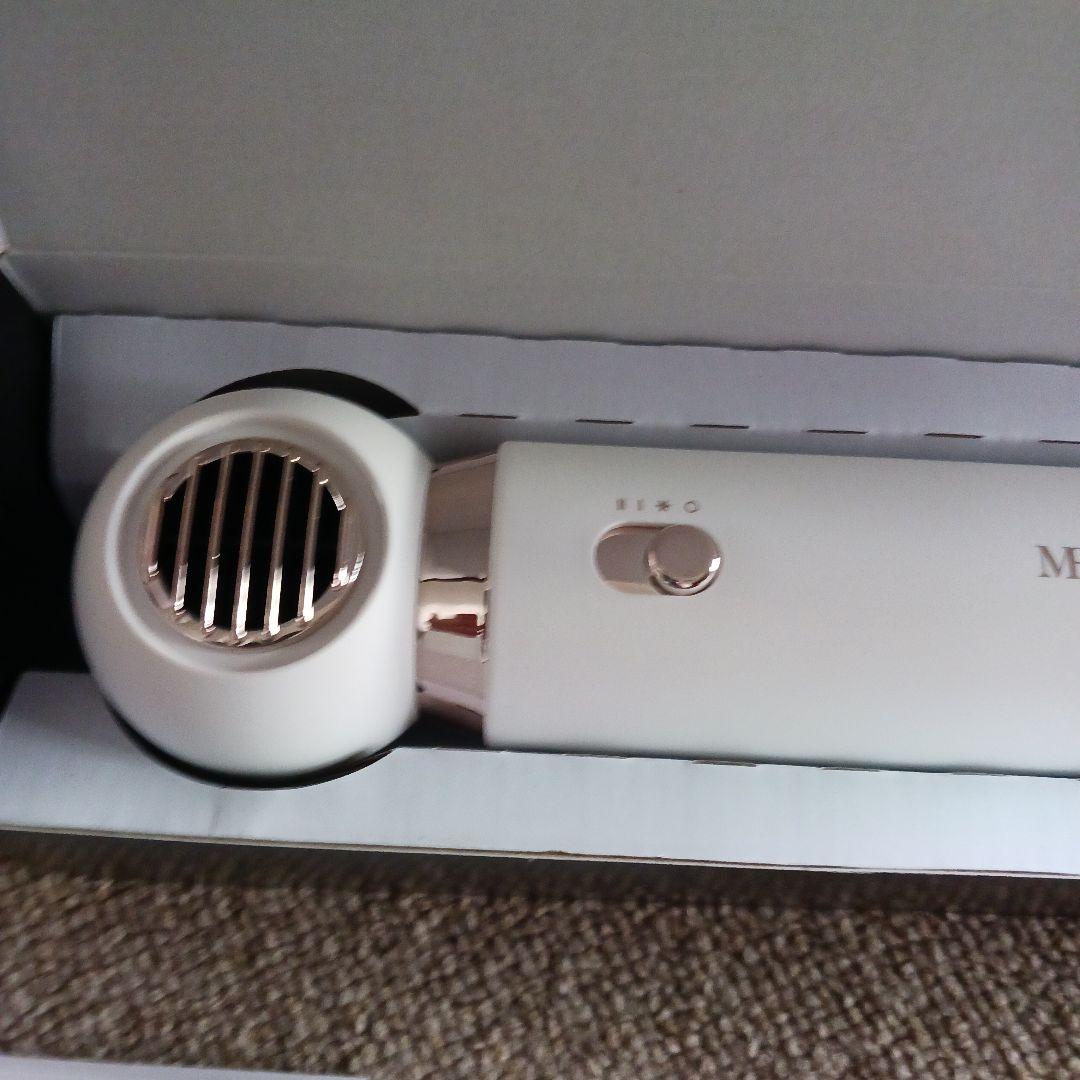 リカバリーエアードライヤー　新品ホワイト