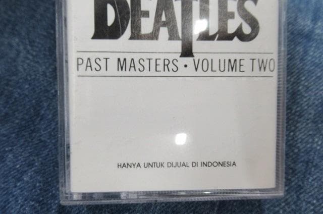 THE BEATLES パスト・マスターズ・VOLUM TWOカセットテープ