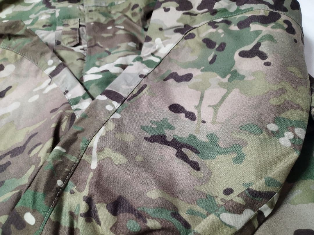 4972)米軍実物ECWCS.GENⅢ．レイヤー6ゴアテックスOCPジャケット