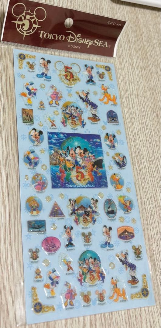 東京ディズニーシー シール - メルカリ
