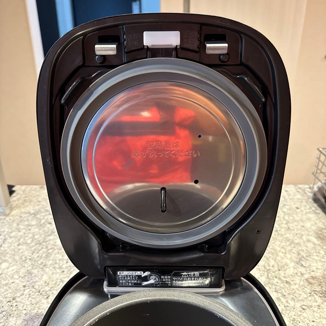 TOSHIBA RC-10VST 炊飯器 最大5.5合 ジャンク品の通販はau PAY