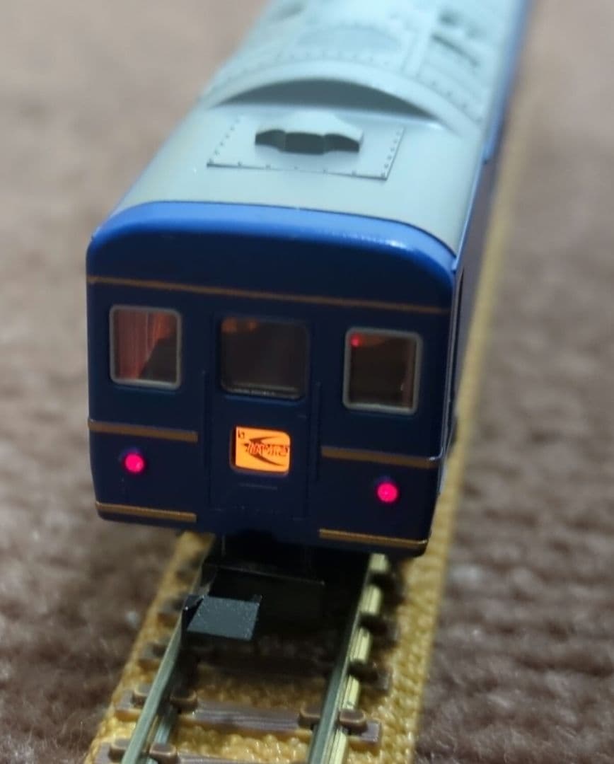 KATO 24系25型金帯 7両