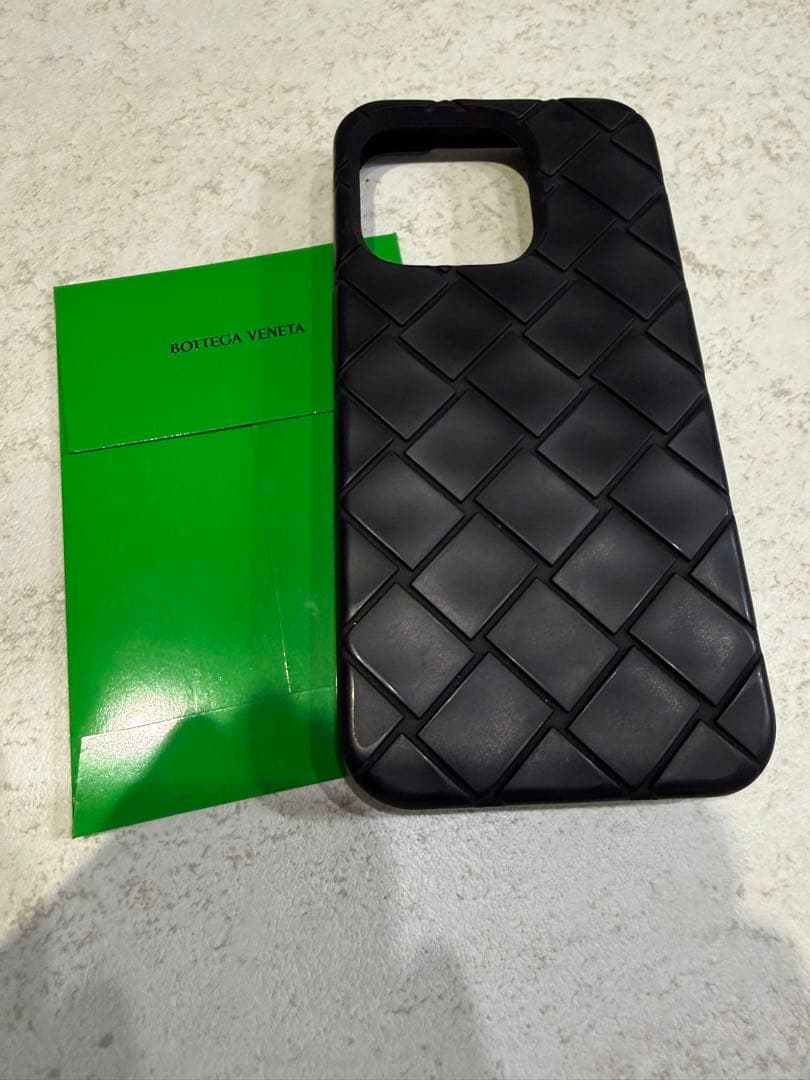 超美品☆Bottega Veneta iPhone16 pro用ケース ボッテガヴェネタ