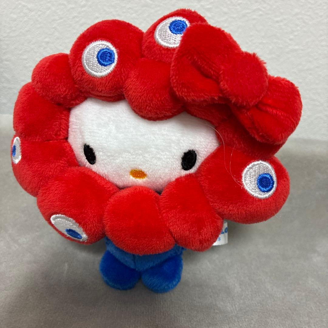 【最終価格！】ミャクミャク なりきり サンリオ カラビナ　キティ　シナモン2個