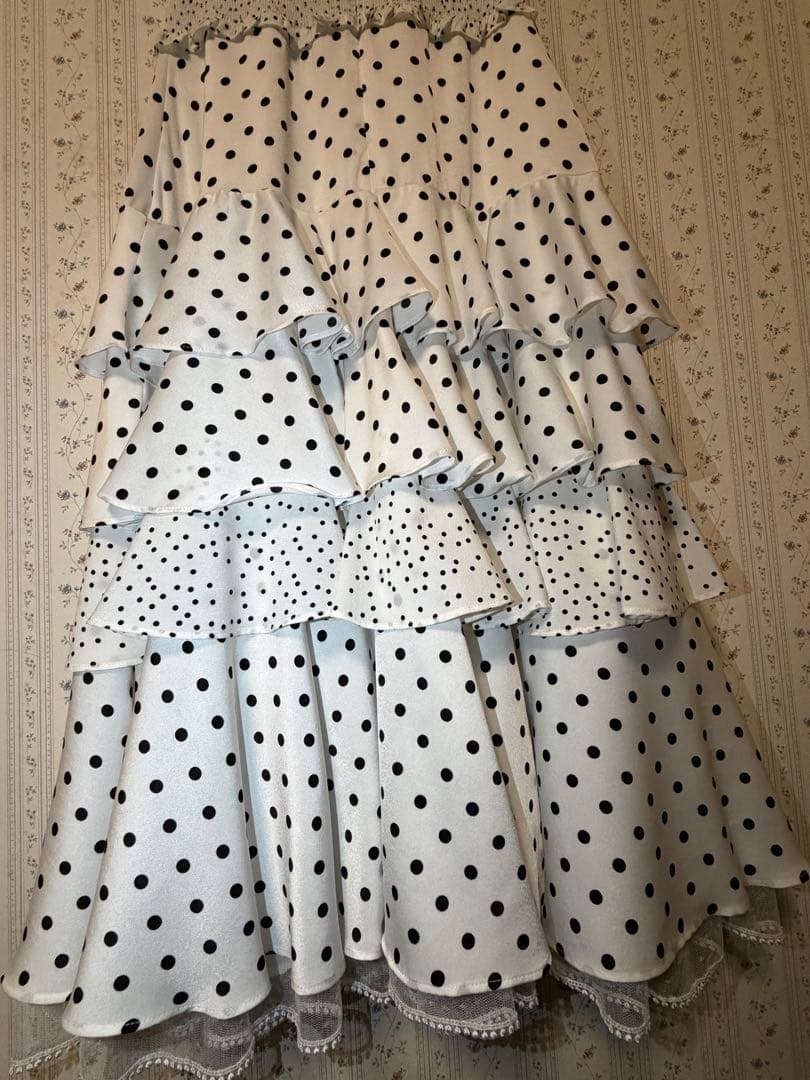 y【ERUKEI エルケイ】ドット ティアードフリル キャバドレス