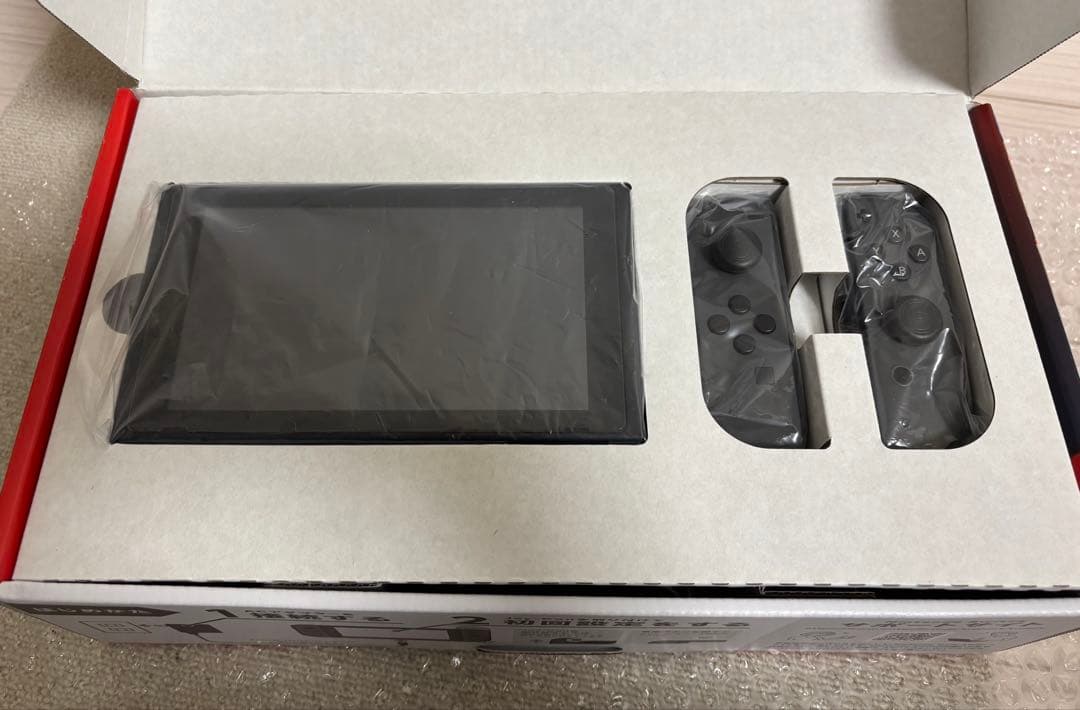 Nintendo Switch 本体 + 付属品　グレー