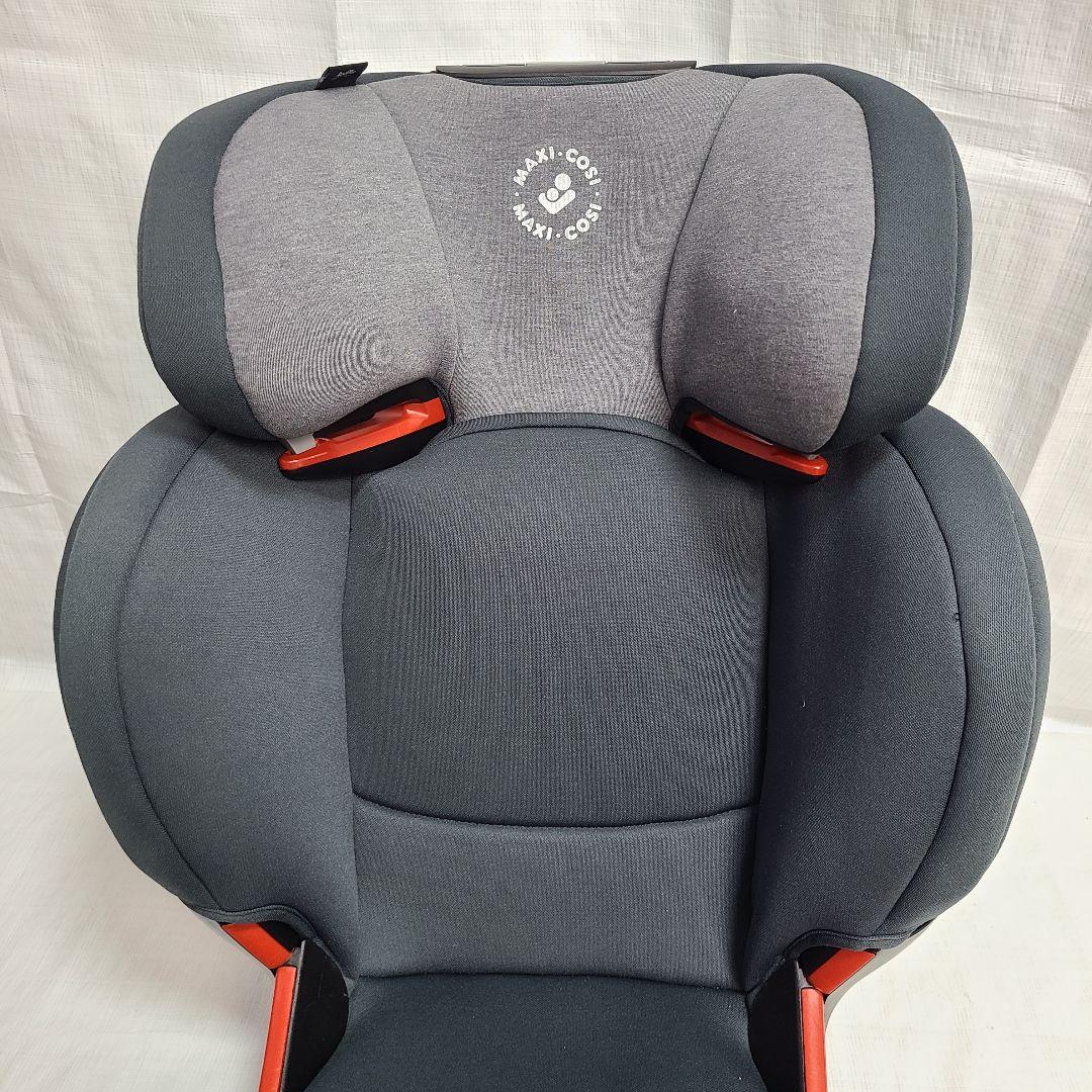 n*様 ほぼ新品　 マキシコシ ジュニアシート　チャイルドシート ISOFIX