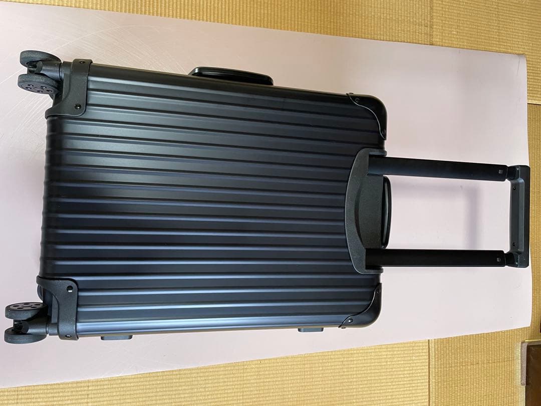 HONMAブラック キャリーケース 約50cm 未使用 値下げ！