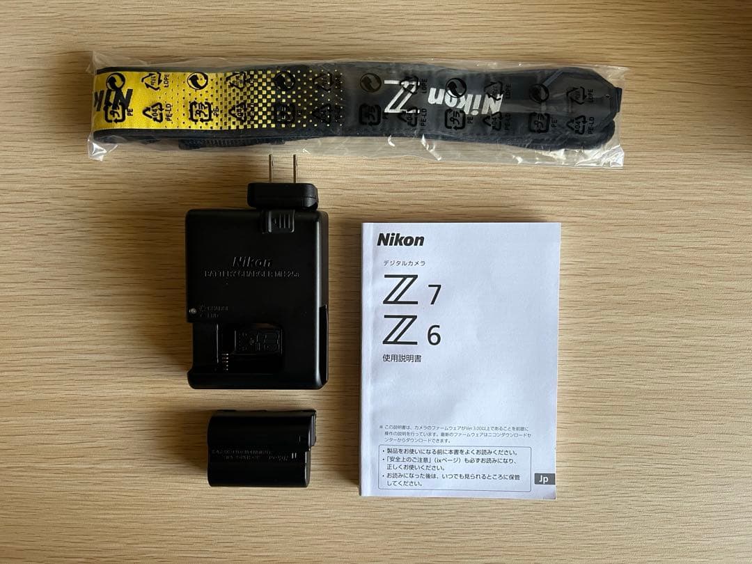 ショット回数2,110+おまけ付】Z7 24-70mm f/4 レンズキット - メルカリ