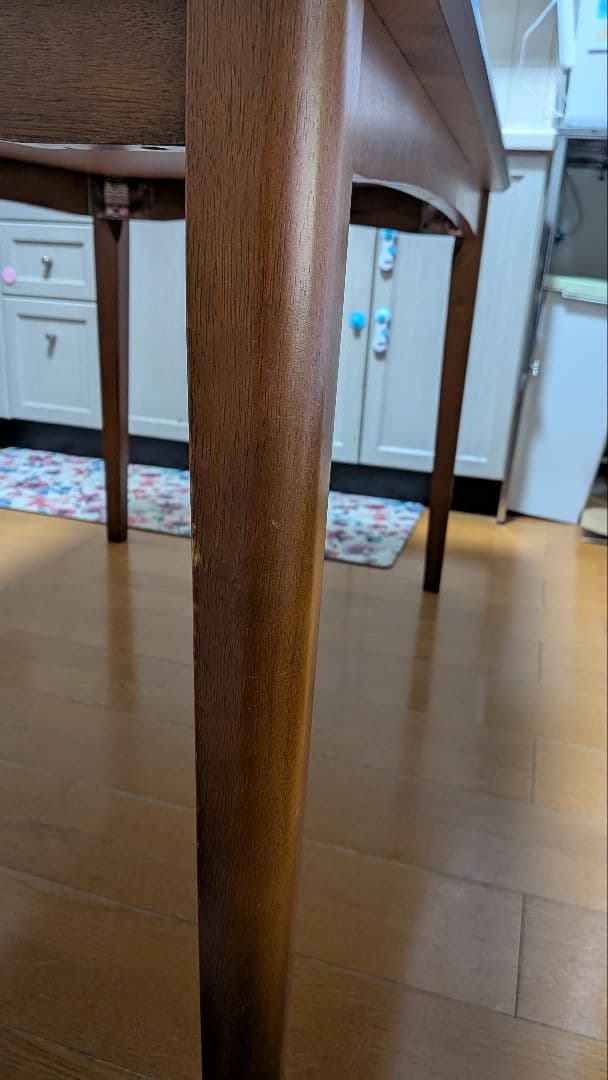 ニトリ 人気シリーズ オーク材 木製 ブラウンダイニングテーブル