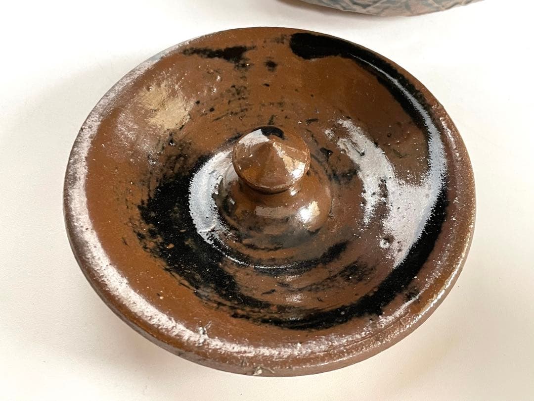 陶芸家 人間国宝 濱田庄司 浜田庄司 ？ 鉄釉 文打 水指 茶道具 箱