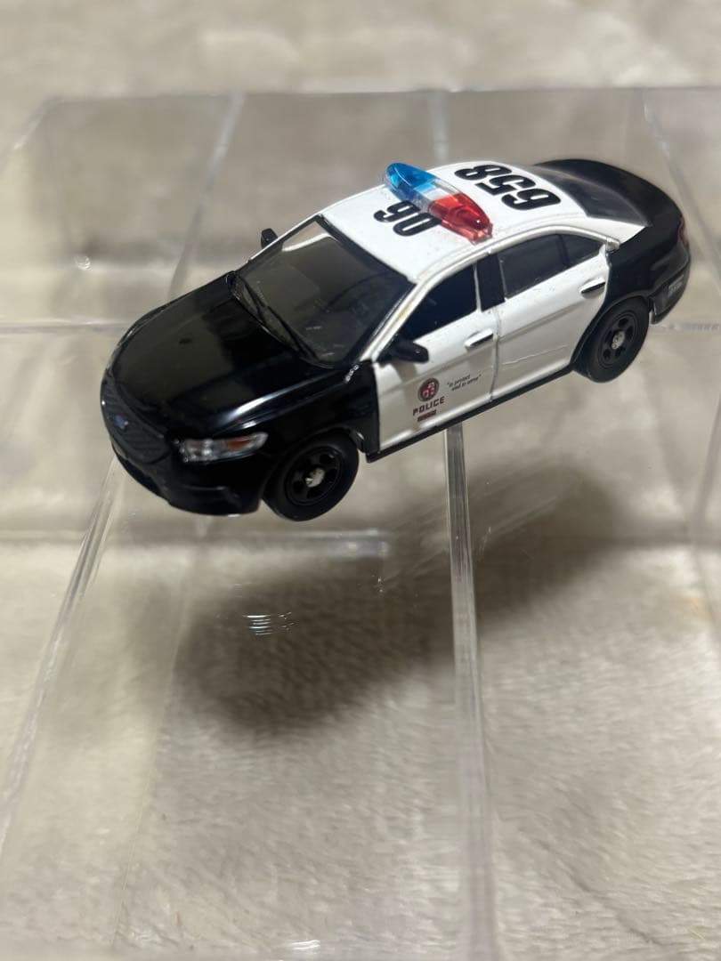 1/64 アメリカ イギリス パトカー ミニカー 8台セット