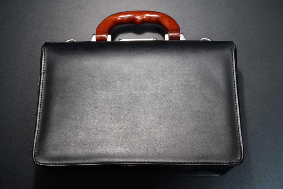 LEVANTO ダレスバッグ 日本製ビジネスバッグ 木製ハンドル