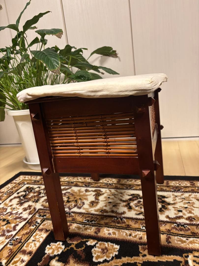 バリ島直輸入* アジアン木製スツール ラタン装飾 一点もの