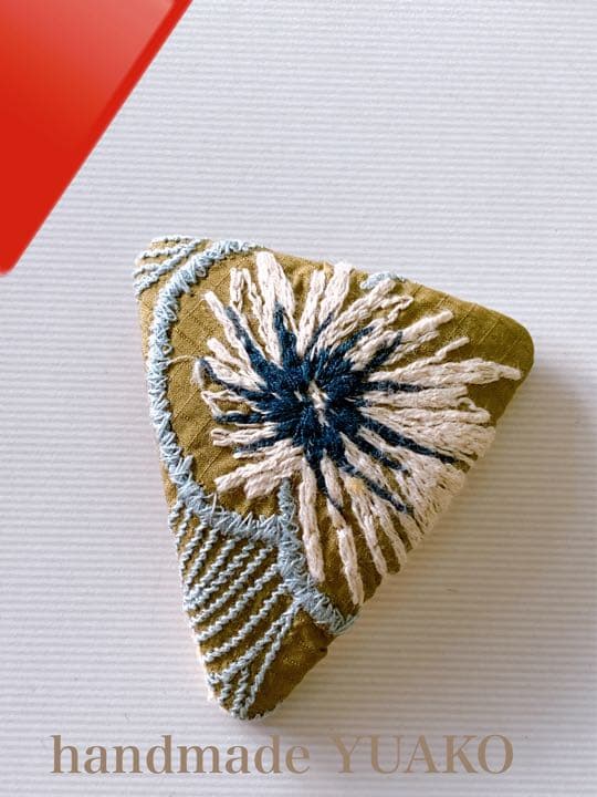 ミナペルホネンハンドメイドパッチンピン