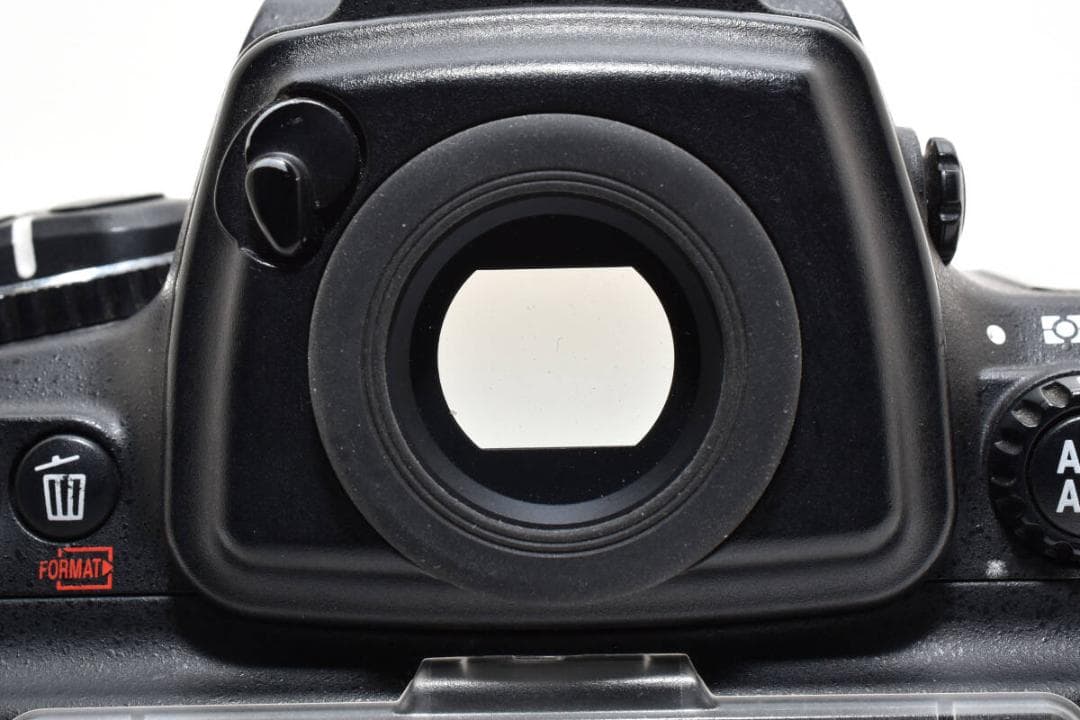 ☆ショット数: 14661回☆ ニコン NIKON D700 ボディ #952