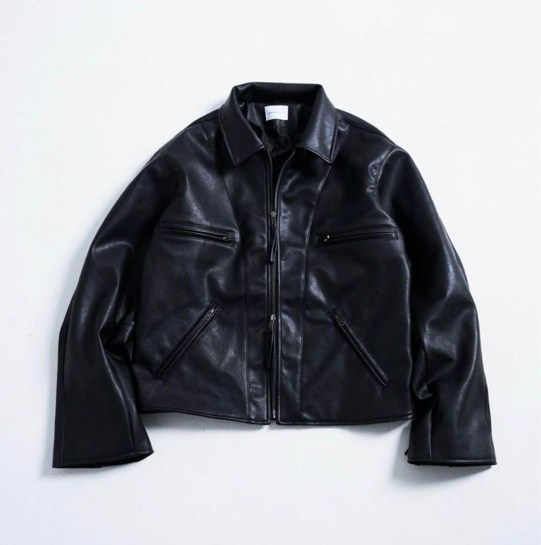 Camphor wood zipped leather sport jacket