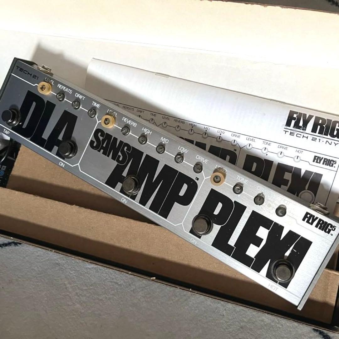 即購入ok】TECH21 FLY RIG5