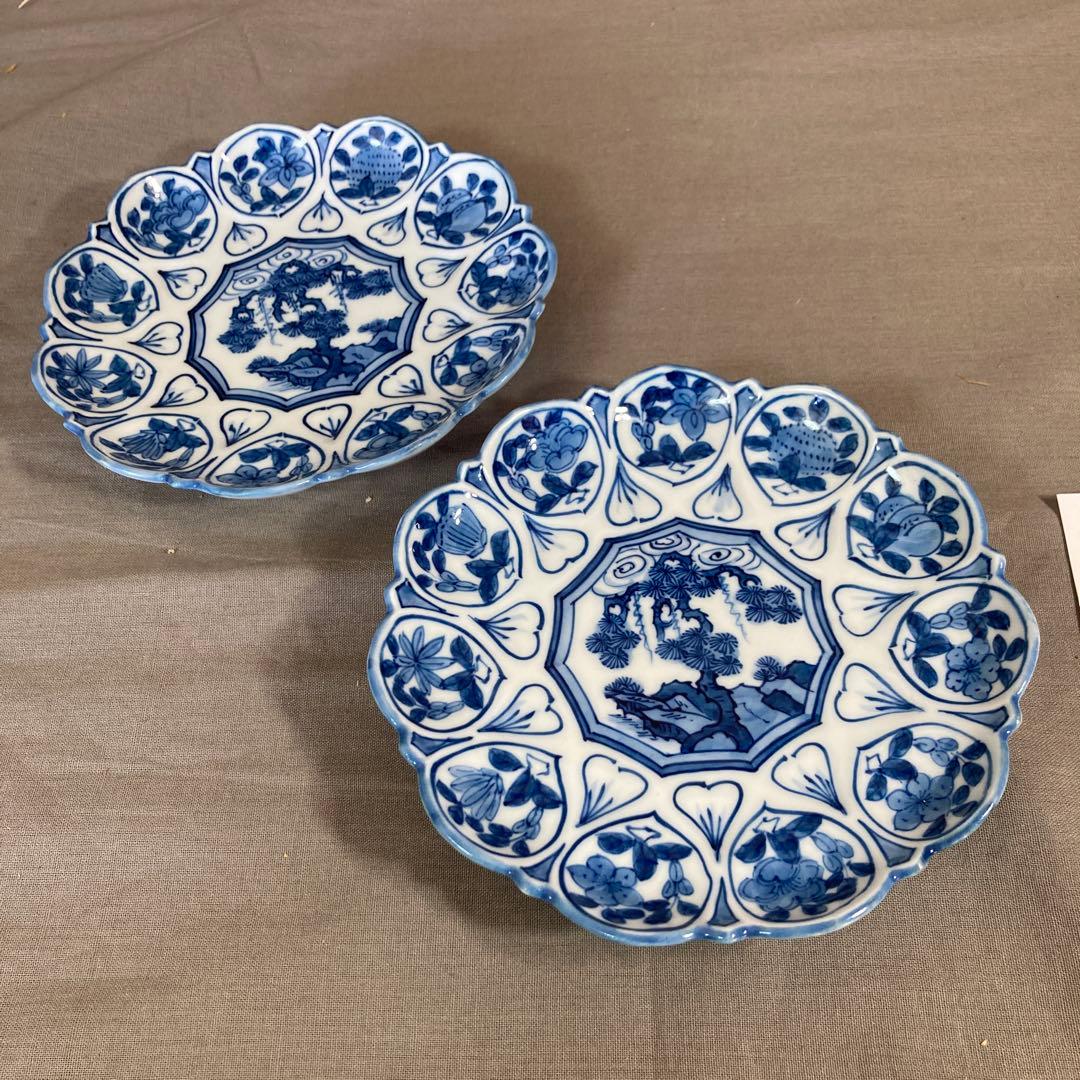 源右衛門】古伊万里の伝統 日本の名窯 舘林源右衛門作 染付輪花文 皿二