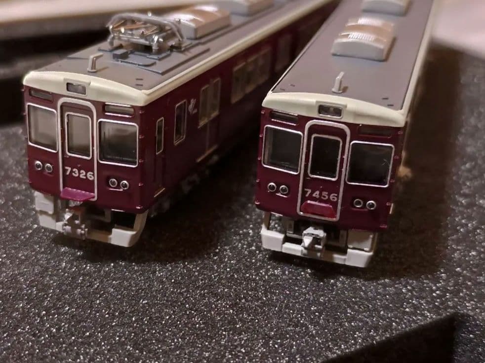 GM 32023 阪急7300系 7326F