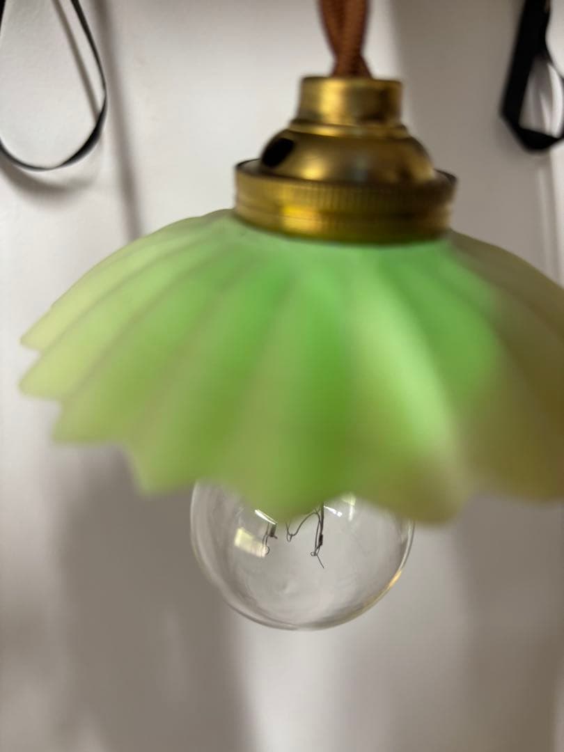 レア！カスタード サテン ウランガラス アトリエランプ シェード