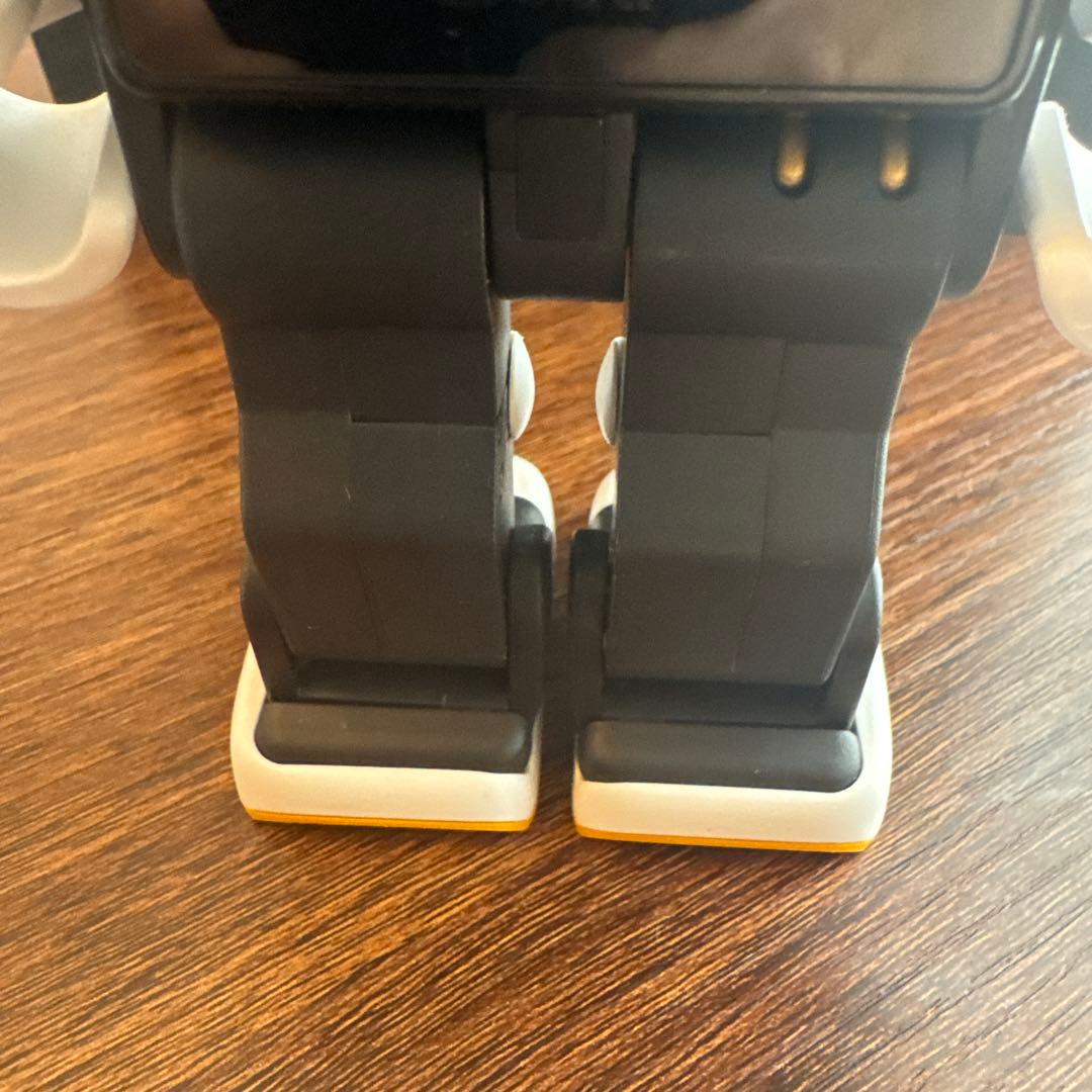 SHARP RoBoHoN ロボット　SR-04M-Y