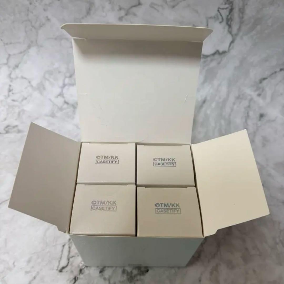 ♥️CASETiFY 村上隆 お花ちゃん スマホフィギュア レインボー♥️