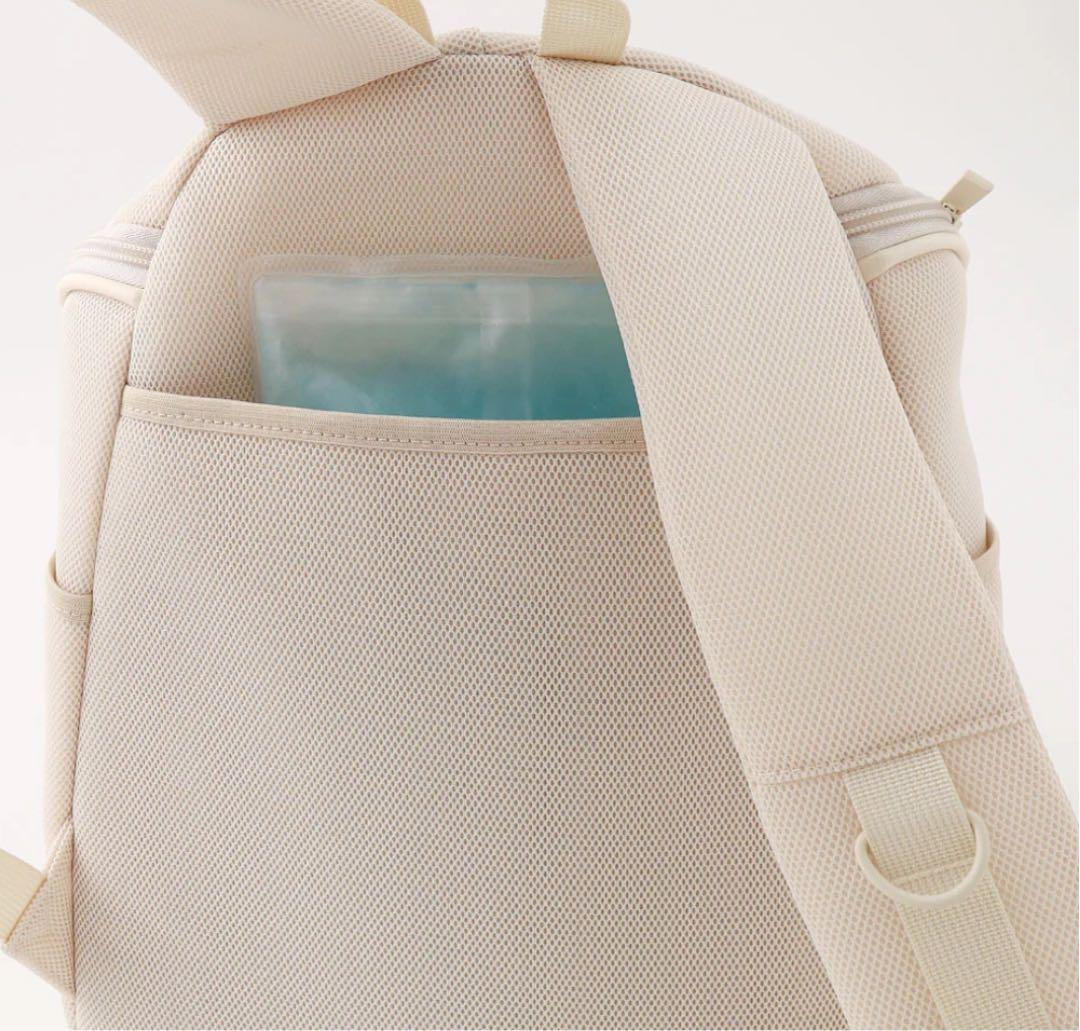 ホワイト メッシュ リュック型キャリーバッグmonchéri Mサイズ 犬用