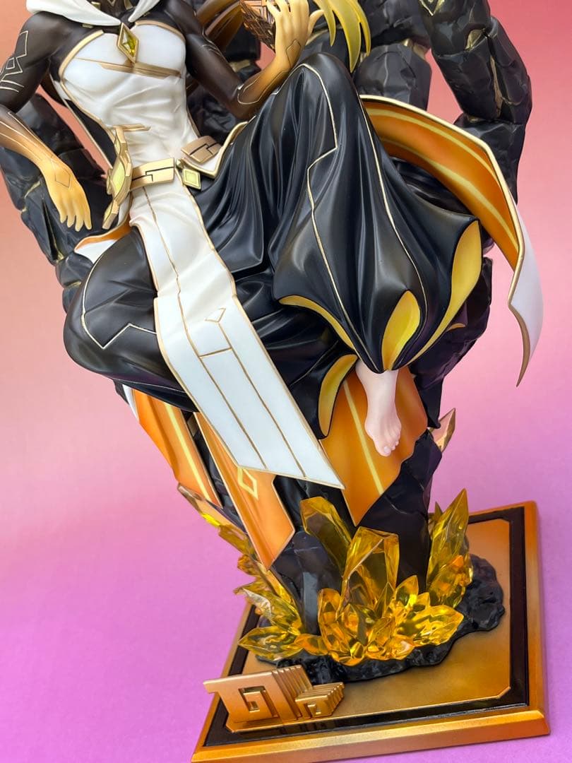 1/7 鐘離　神装　原神　完成品ガレージキット WF 雷欧　揺光　ワンフェス