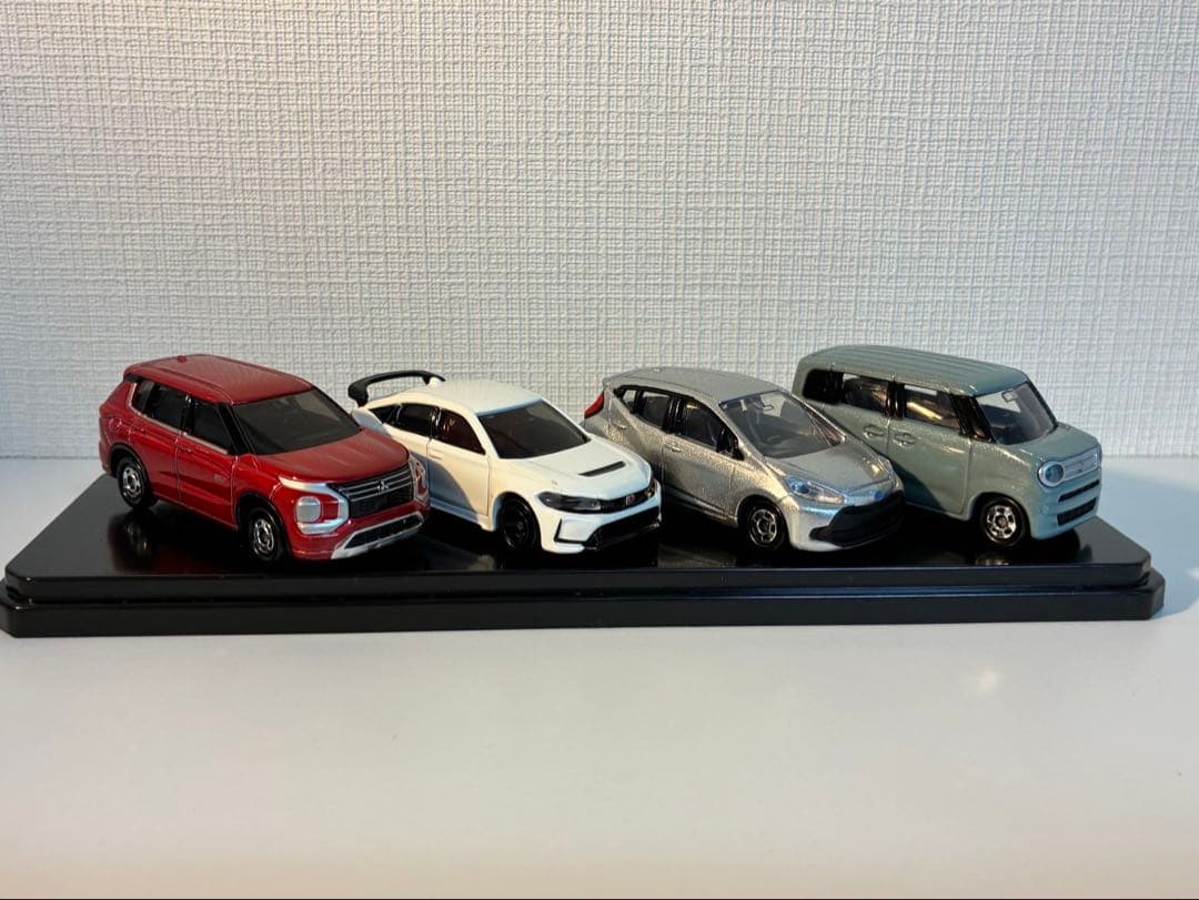 ミニカー 52台セット まとめ売り 未使用に近い ショーケース保管 美品