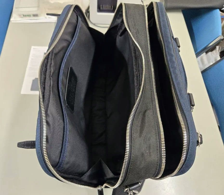 【12月30日まで掲載】TUMI Deluxe Laptop Brief