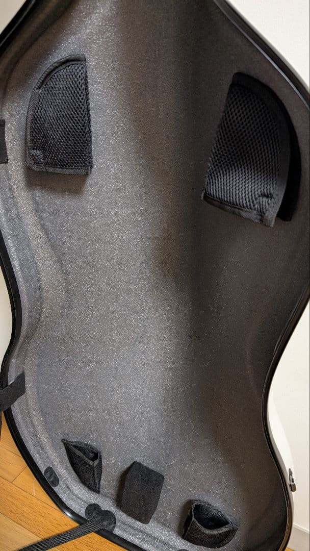 チェロ用ハードケース カーボンマック CFC-3 白 艶あり