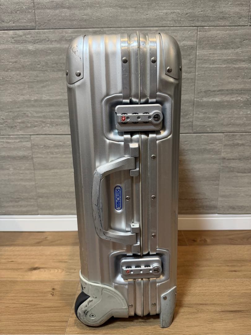◎希少◎ RIMOWAリモワ☆トパーズ☆機内持ち込み2輪TSAロック