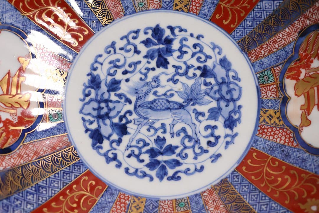 大聖寺伊万里 冨貴長春 輪花金襴手平鉢 菊形 24.7cm 皿 【MA668