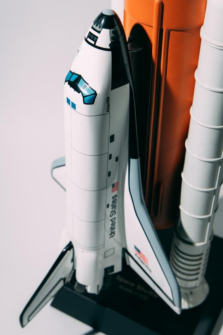 スペースシャトル スケール1/100 Atlantis アトランティス