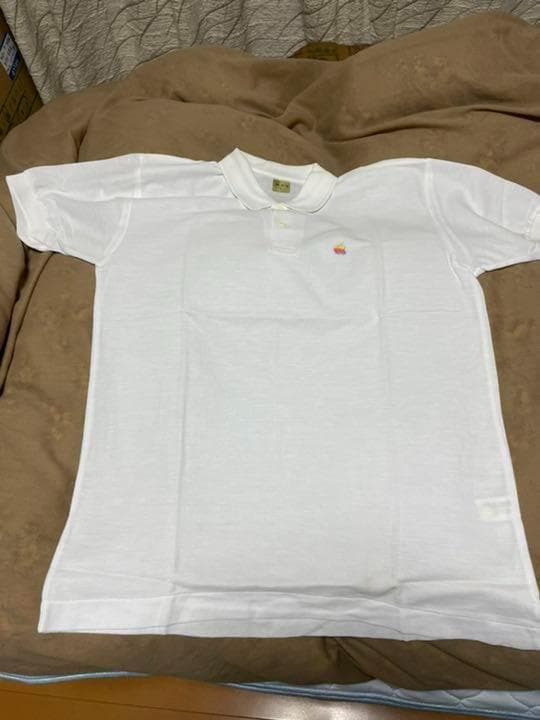 アップル純正 半袖ポロシャツ虹色リンゴ刺繍入と1997LaboFinder CD