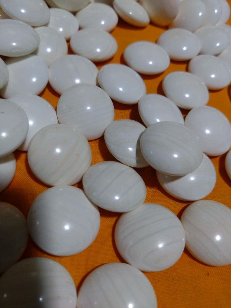 高級囲碁セット/国産 本榧6.4寸（美品）本蛤碁石、那智黒38号