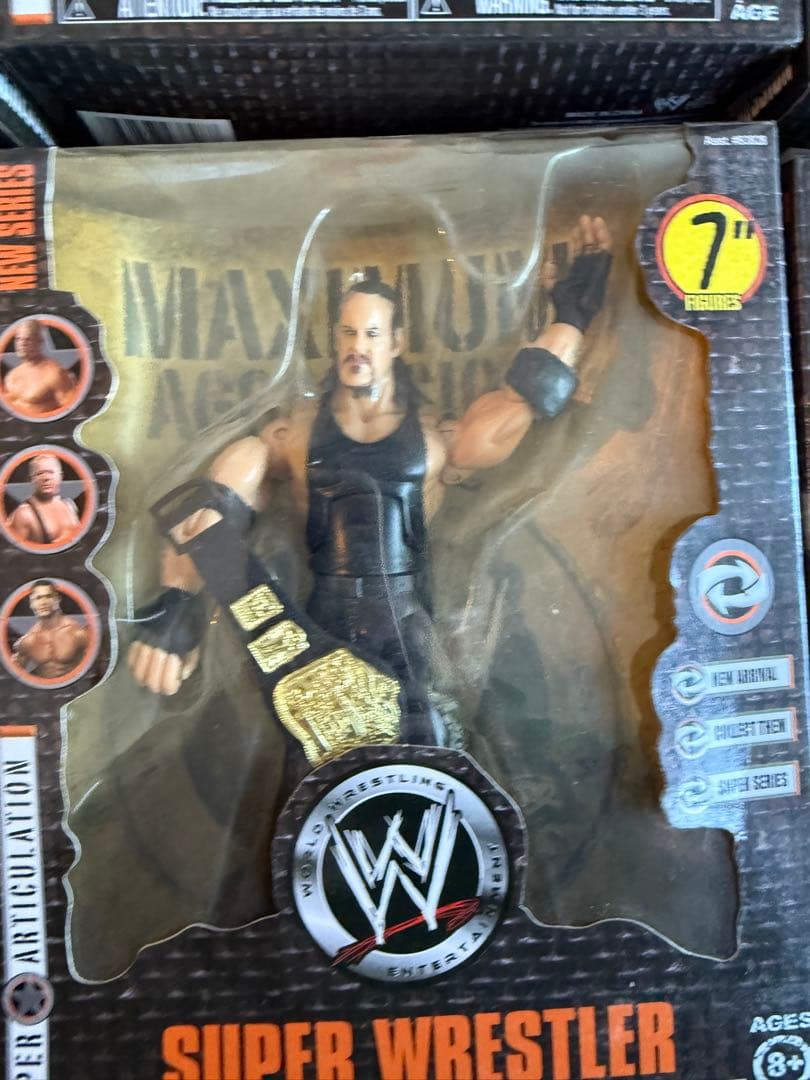 WWE スーパーレスラー 7インチ フィギュアセット