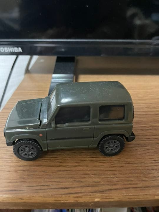 ジムニーがちゃがちゃ