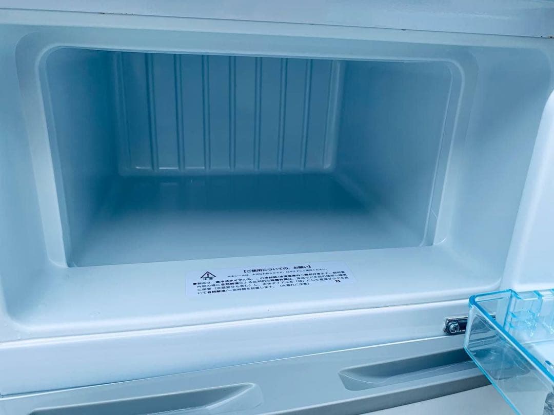 送料設置無料 ユーイング ノンフロン冷凍冷蔵庫 UR-FG110J ①