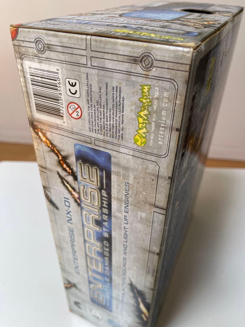 年末年始セール　スタートレック　エンタープライズ　NX-01 バトルダメージ