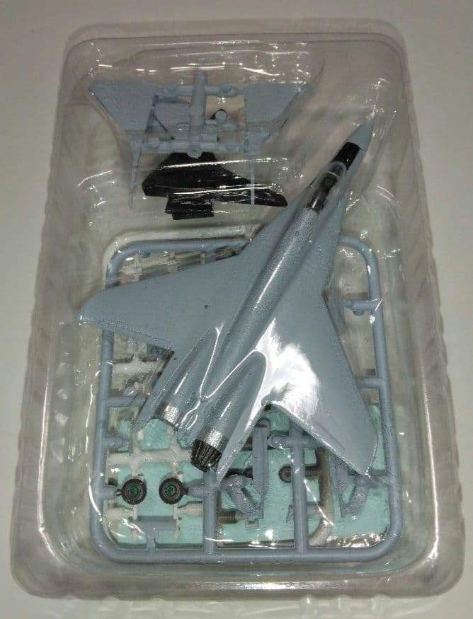 エフトイズ 1/144 MIG-29 フルクラム 3機セット