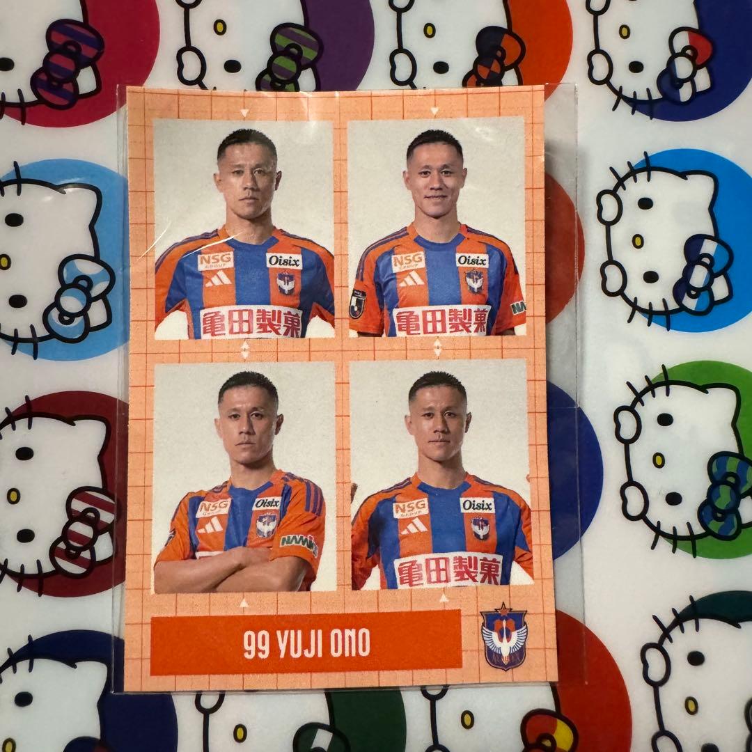 アルビレックス新潟 小野裕二選手 証明写真風ステッカー ガチャ - メルカリ