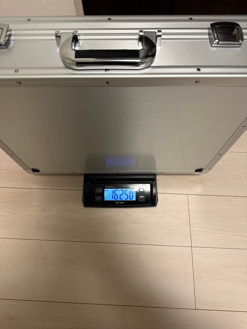 遊戯王引退　レアカード　約16キロ(アタッシュケース込み)