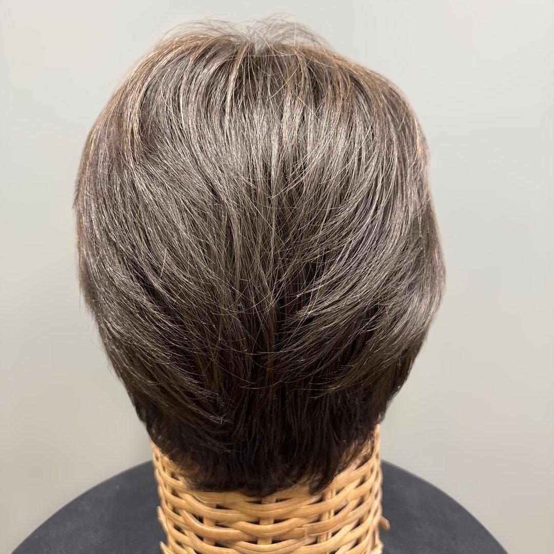 フォンテーヌブラウンショートウィッグ レイヤー仕上げ